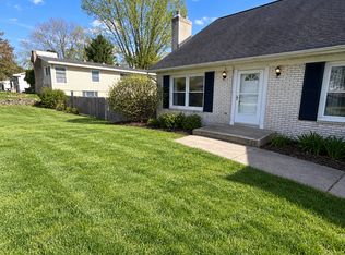33207 Bernice Ave, Paw Paw, MI 49079