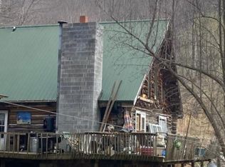 281 Simms Fork Rd, Burnsville, NC 28714