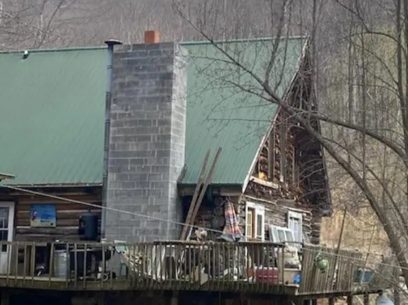 281 Simms Fork Rd, Burnsville, NC 28714