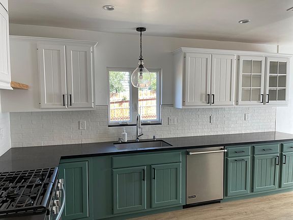 4th image of 540 San Benito St #1