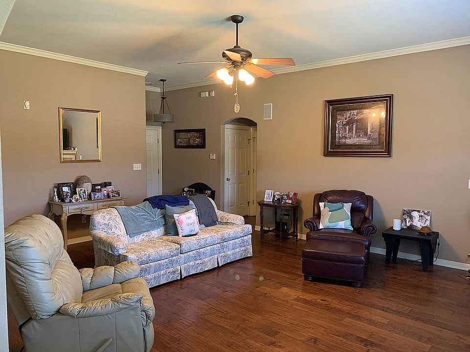 1st image of 3866 W Mountain View Dr