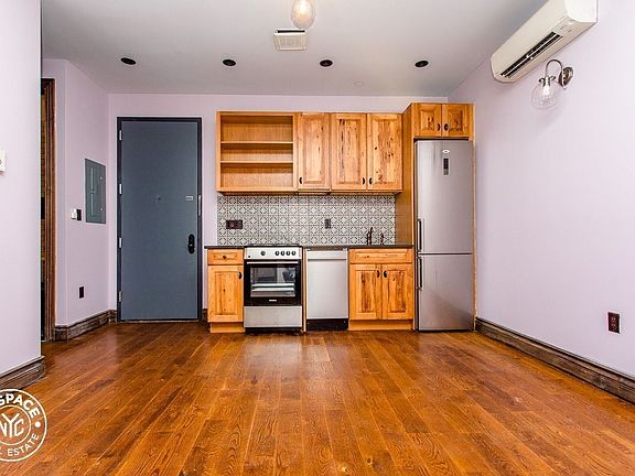 3rd image of 254 Palmetto St #8G
