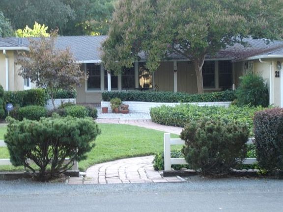 Front of House (Entry)