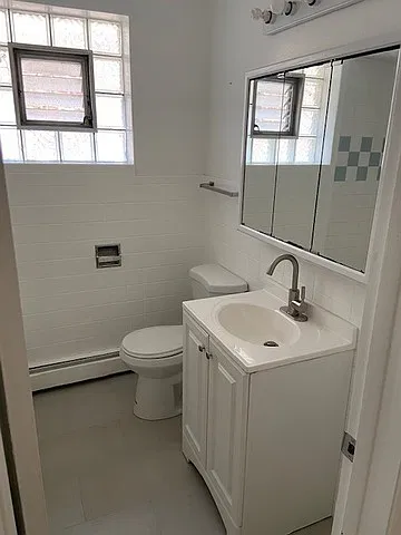 8243 Knox Ave — Photo 2