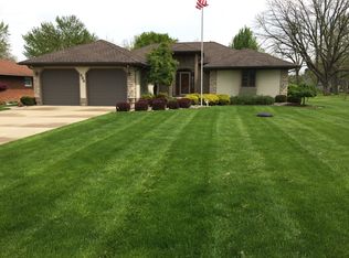 289 Amherst Rd, Hebron, OH 43025