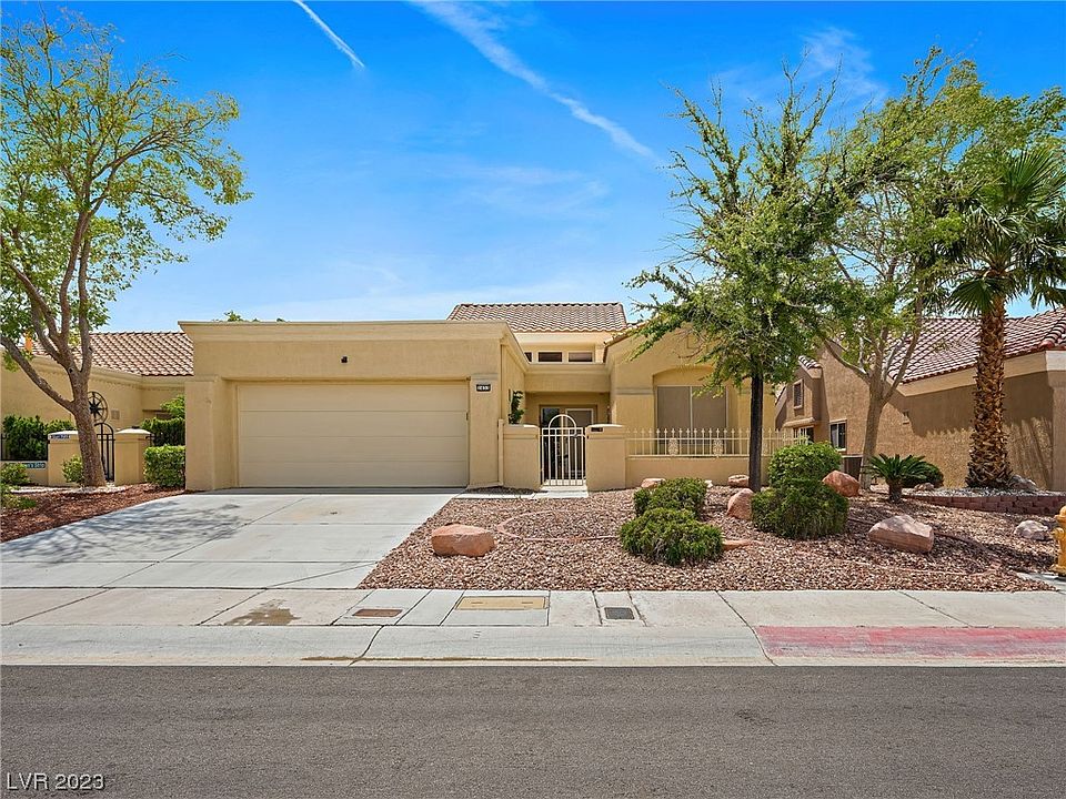1st image of 2433 Palmridge Dr