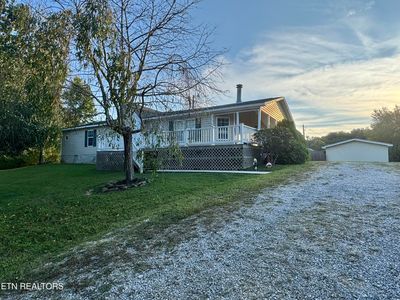 562 Verdun Rd, Oneida, TN, 37841