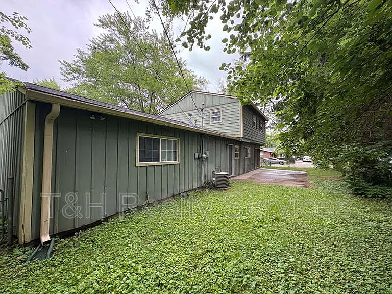 3644 Celtic Dr — Photo 24