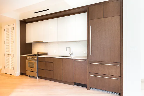 Rented by MNS | media 14