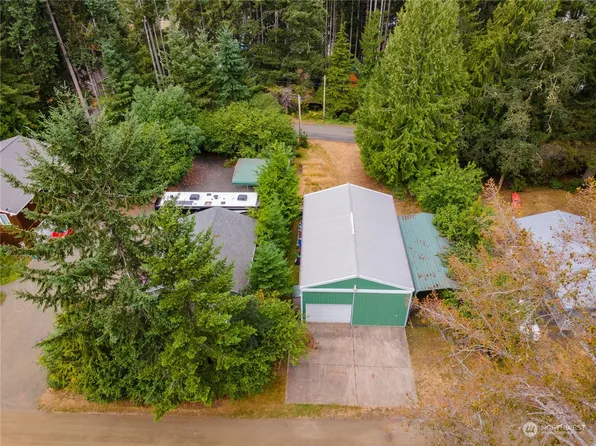 1581 E Treasure Island Drive, Allyn, WA 98524