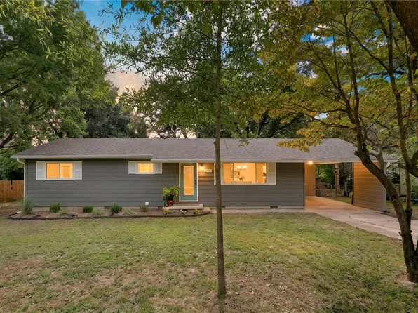 2339 W Holly St, Fayetteville, AR 72703