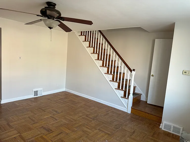 2132 Stevens St — Photo 9