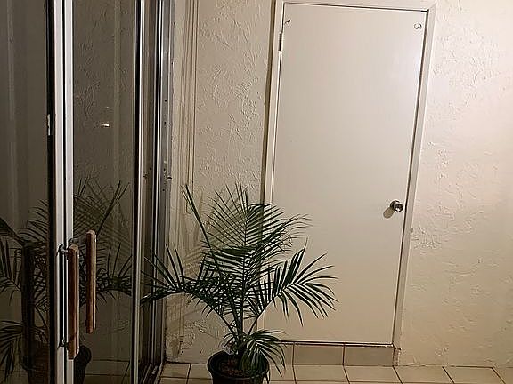 5th image of 3528 La Mar Ct APT C-1