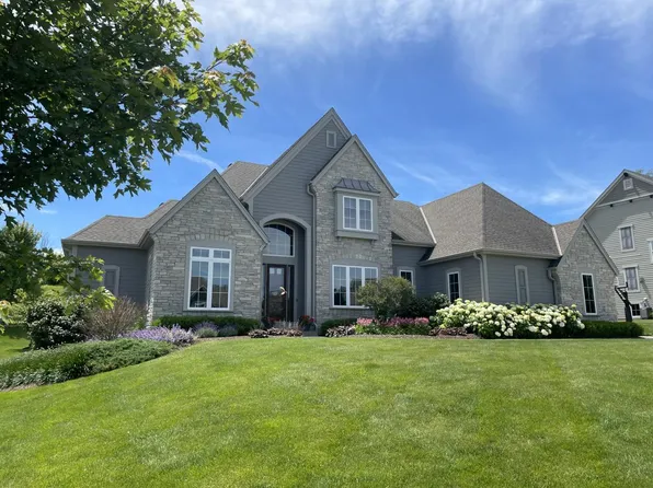 N41W23433 Century Farm ROAD, Pewaukee, WI 53072