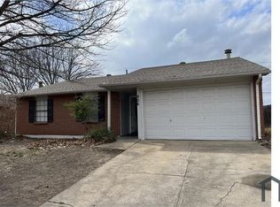 906 Hawthorne Dr, Allen, TX 75002