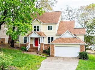4961 Harbour Towne Dr, Raleigh, NC 27604