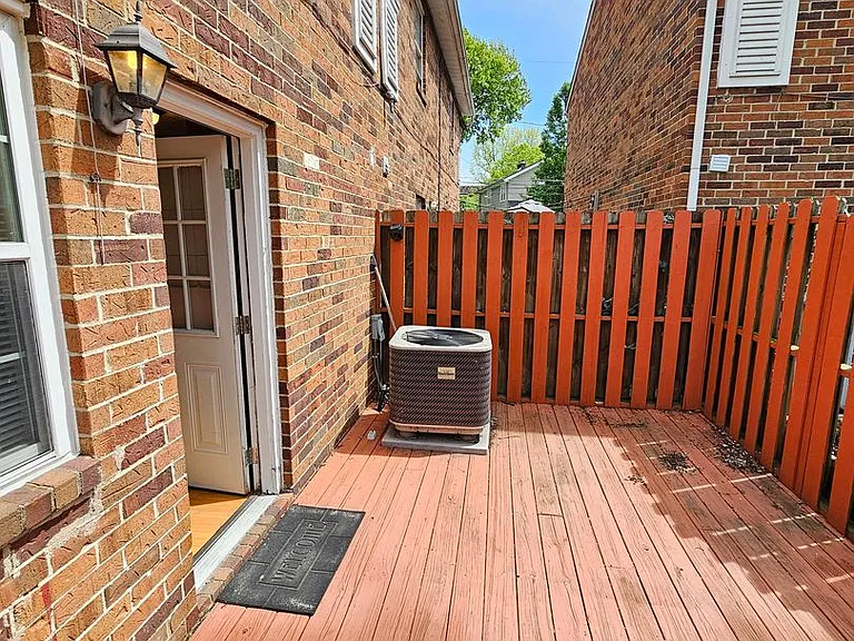 3054 Dorris Ave — Photo 32