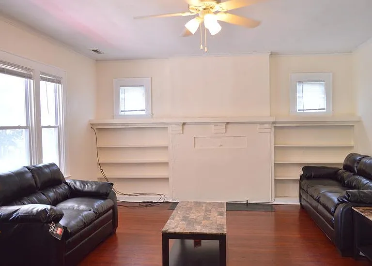 1201 Madison St #1 — Photo 3