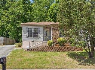 198 Hollington Dr NE, Huntsville, AL 35811
