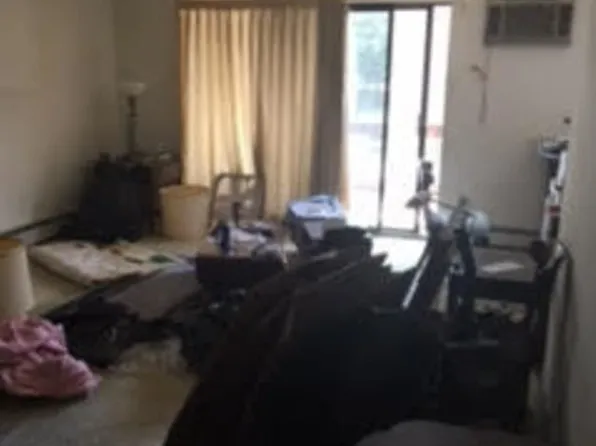 946 Olive Rd #4A2, Homewood, IL 60430