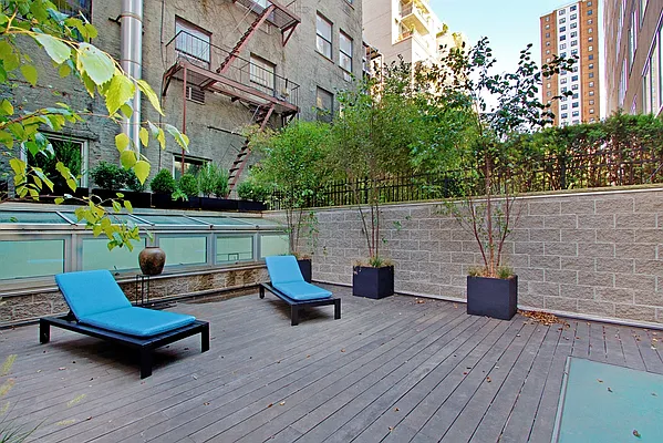 Rented by Corcoran | media 63