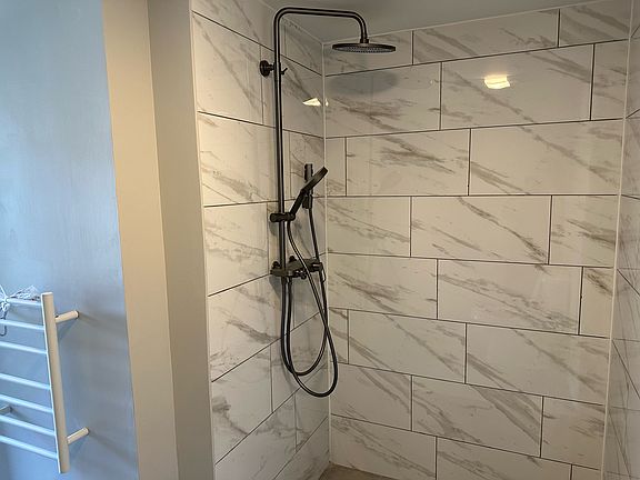 4th image of 99 Ferry St #2C