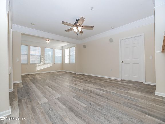 5th image of 8550 TOUCHTON Road #621