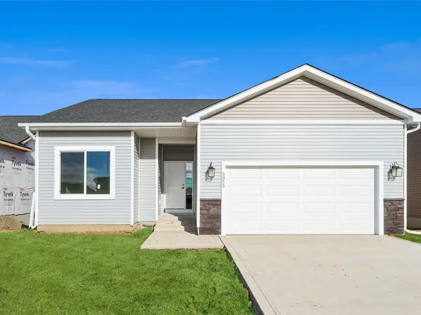 5055 Synergy St, Van Meter, IA 50261