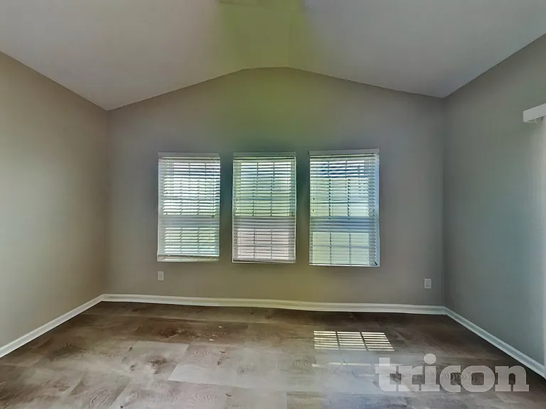 2640 Jordan Ridge Dr — Photo 4