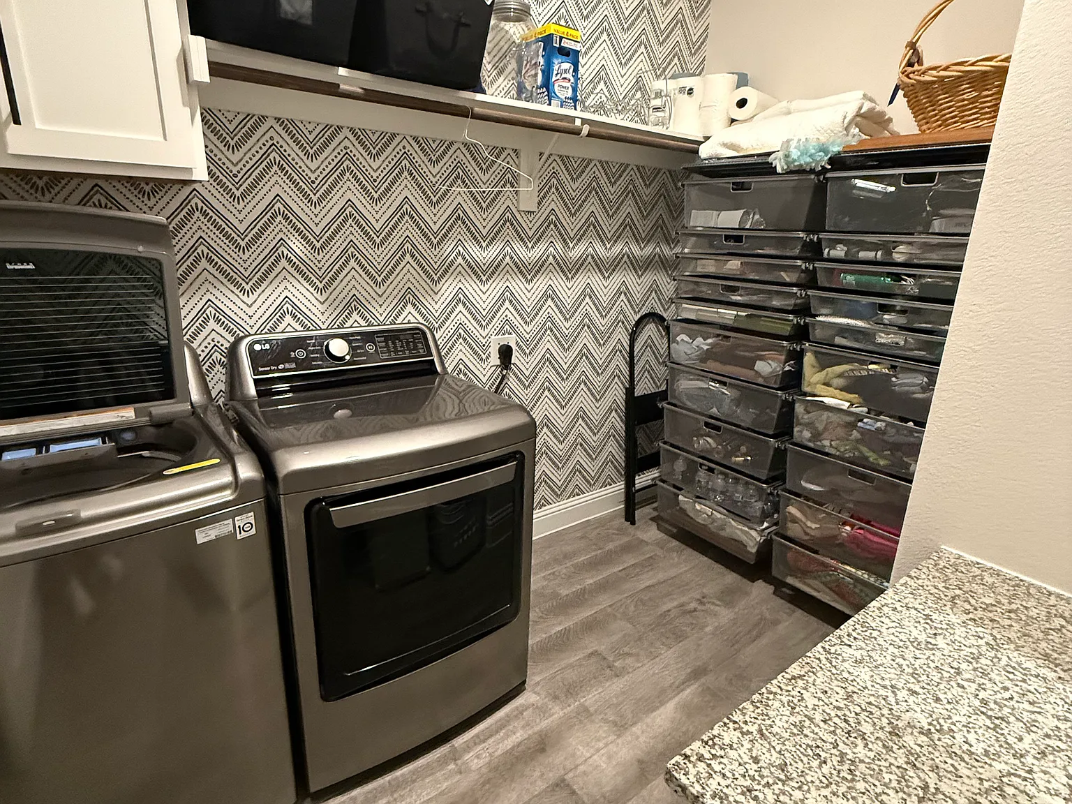 4 bed, 2036 sqft, $2,700 — Photo 3