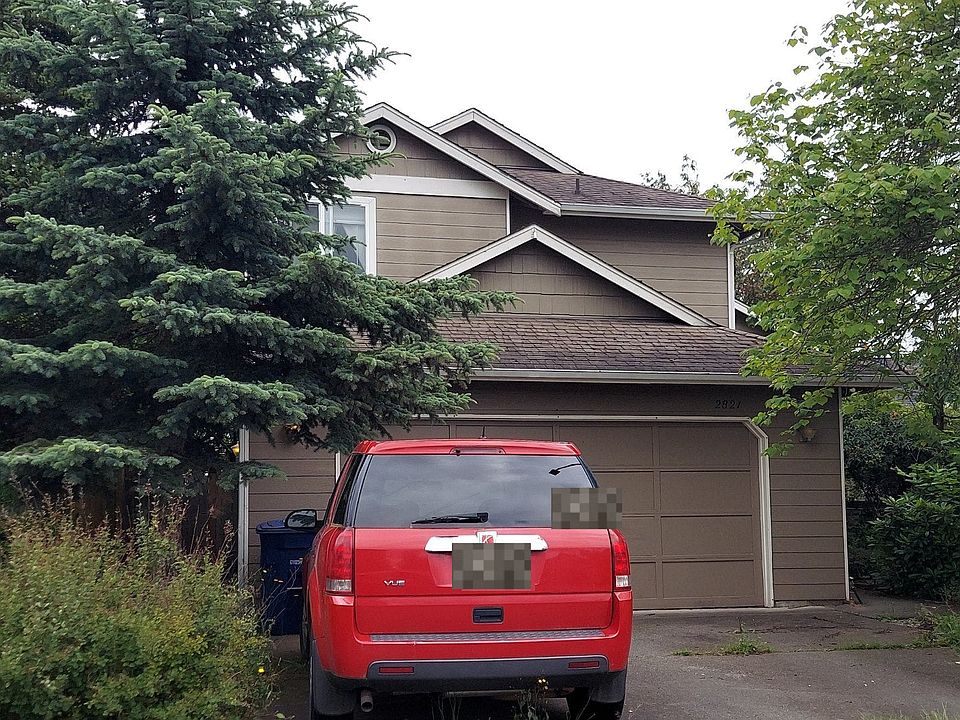 1st image of 2821 175th Pl NE