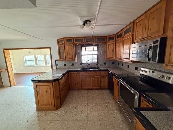 5th image of 13729 River Forest Dr