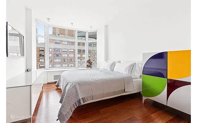 Sold by Douglas Elliman | media 7