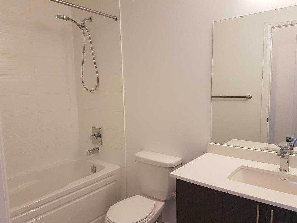 2nd image of 7890 Bathurst St #2408