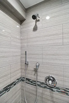 Rented by New York Realty Minimax Inc | media 12