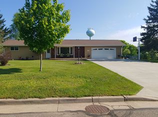 1102 W Saint Paul St, Merrill, WI 54452