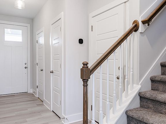 3rd image of 35 Silver Pine Dr Lot 41