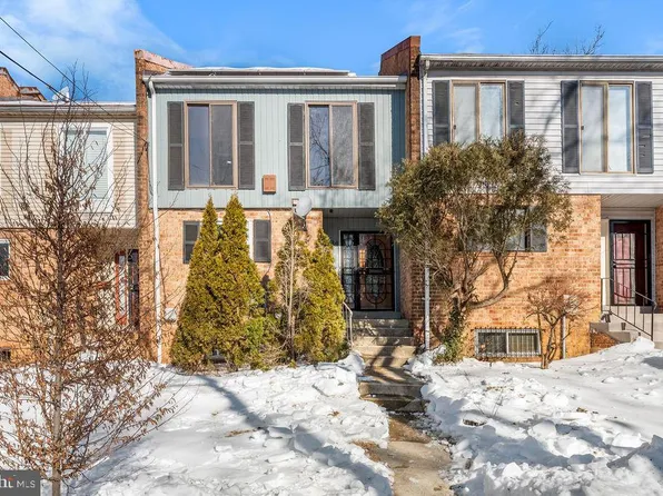 5034 Nash St NE, Washington, DC 20019