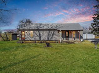 1913 Brownfield Rd, Urbana, IL 61802