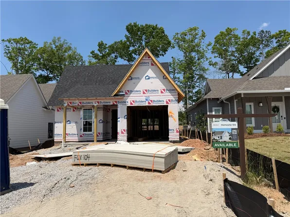 780 Hunters Way, Opelika, AL 36801