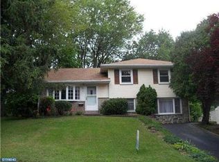 9 Cheshire Cir, Broomall, PA 19008