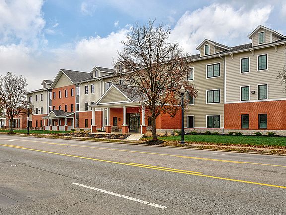 Fairwood Commons