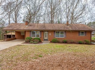 120 Bradley Rd, Winston Salem, NC 27107