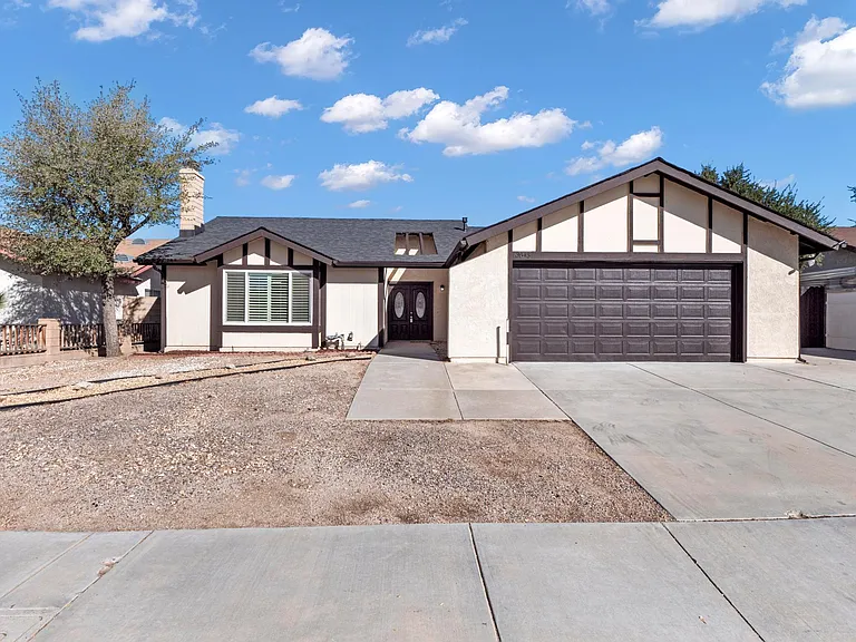 3843 Castala Dr — Photo 11