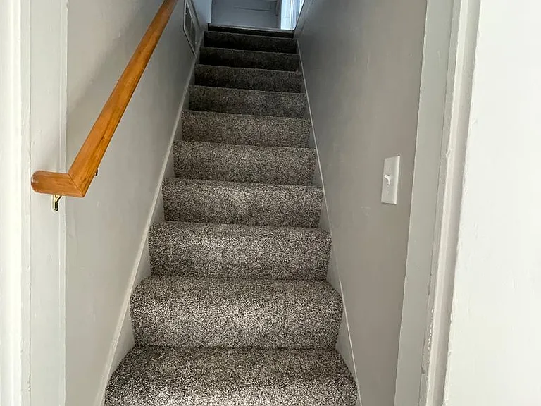 520 Jefferson St — Photo 9
