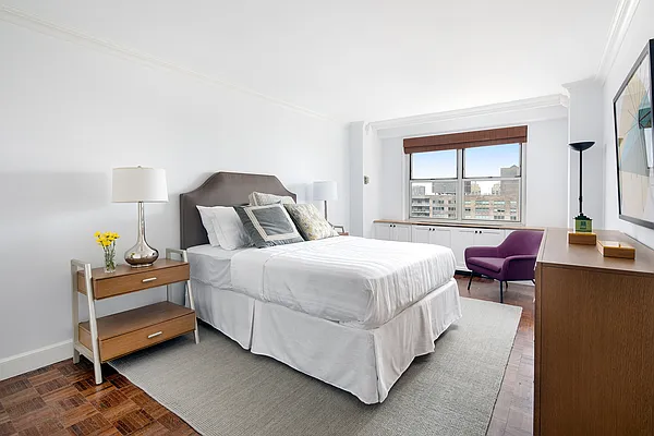 Sold by Corcoran | media 13