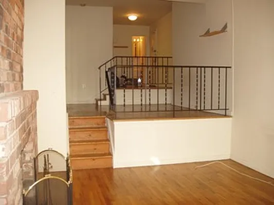 Rented by City Connections Realty | media 11