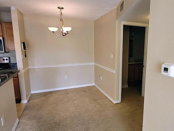 5th image of 302 LAKE PARSONS GREEN #102