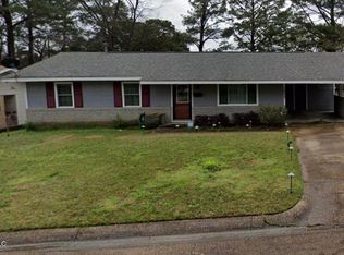 1655 Aurora St, Jackson, MS 39213