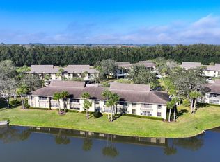 11 Plantation Dr APT 201, Vero Beach, FL 32966
